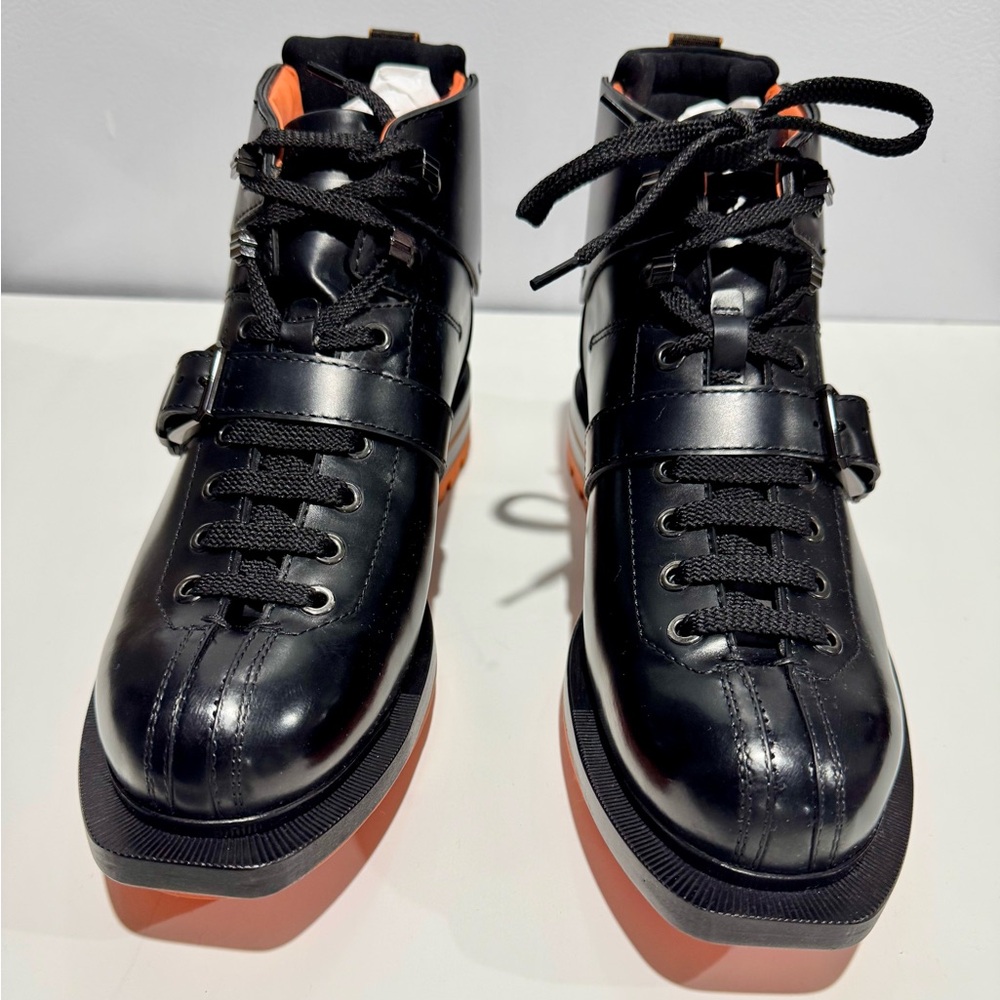 Santoni Black and Orange Sneakers Sleek Low-Top Design